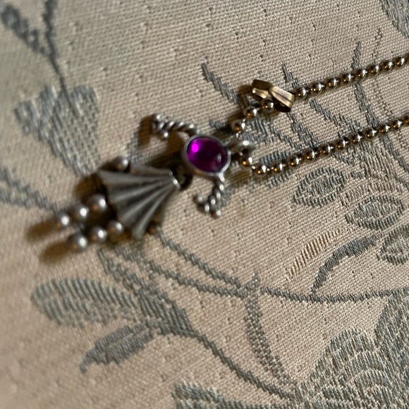 Charm with a pink stone - Picture 2 of 2